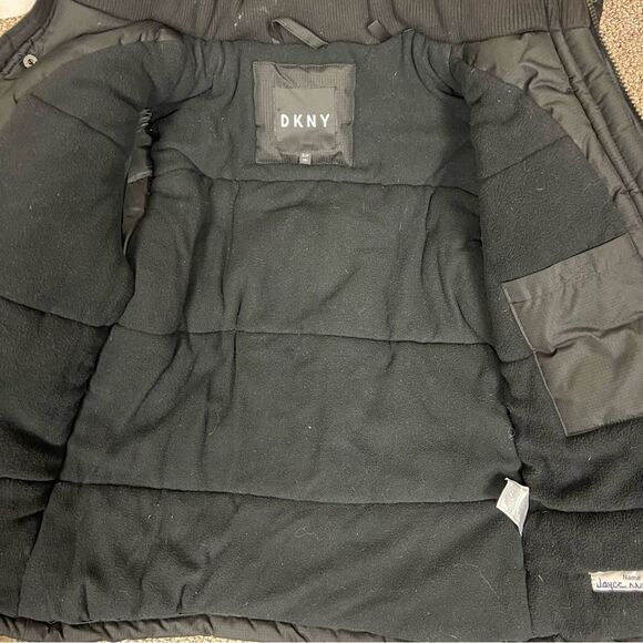 DKNY boys black winter heavyweight parkaSize 8 - Picture 10 of 12